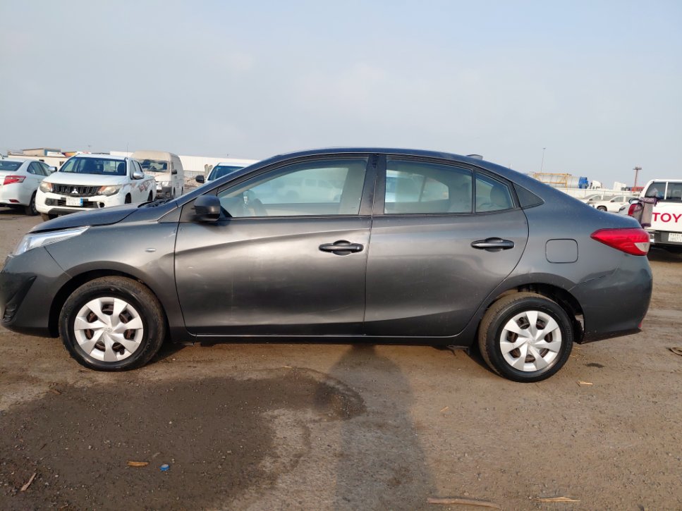 تويوتا يارس  2019 image