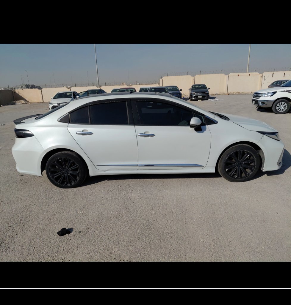 Toyota Corolla GLI M/R  2022 image