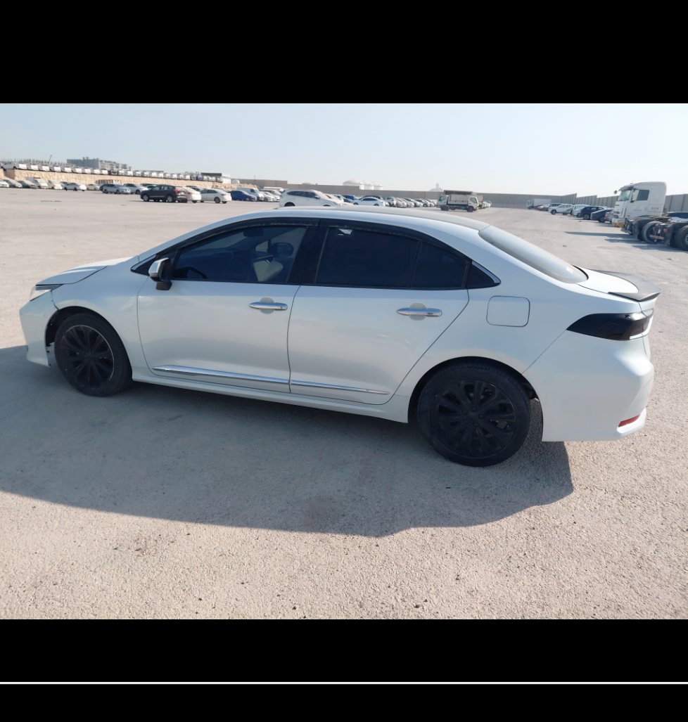 Toyota Corolla GLI M/R  2022 image