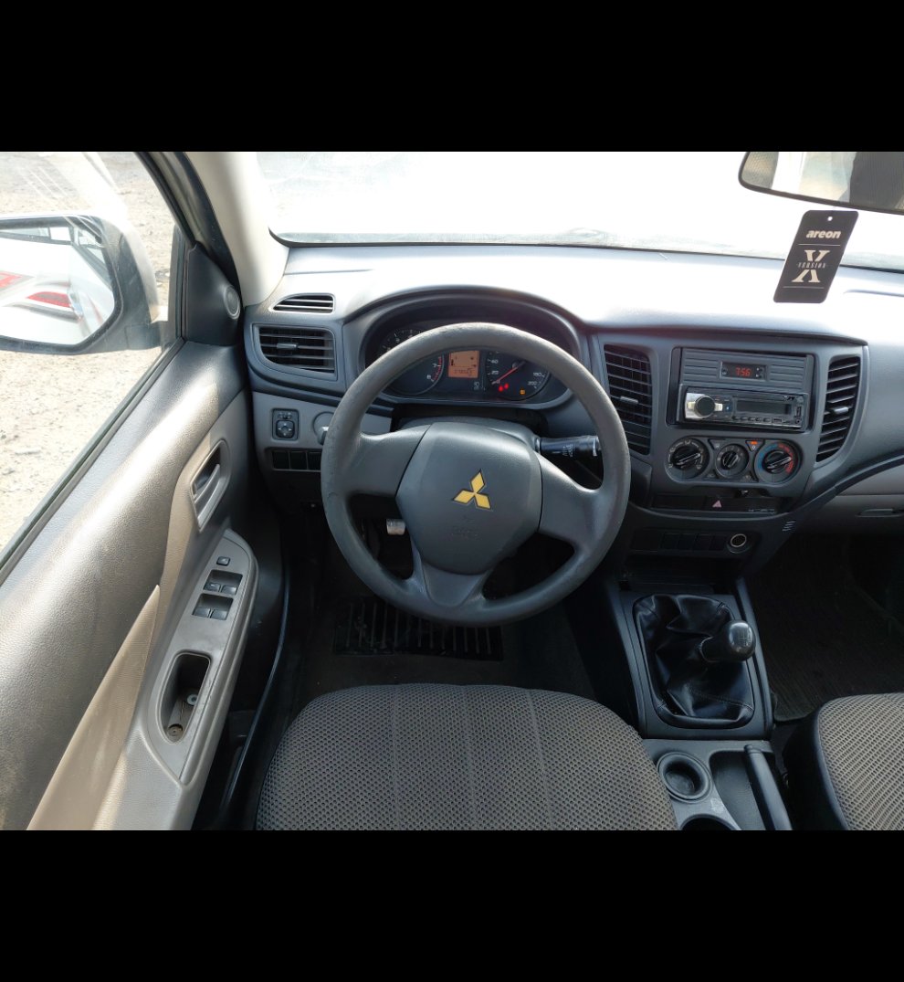 ميتسوبيشي L200  2018 image