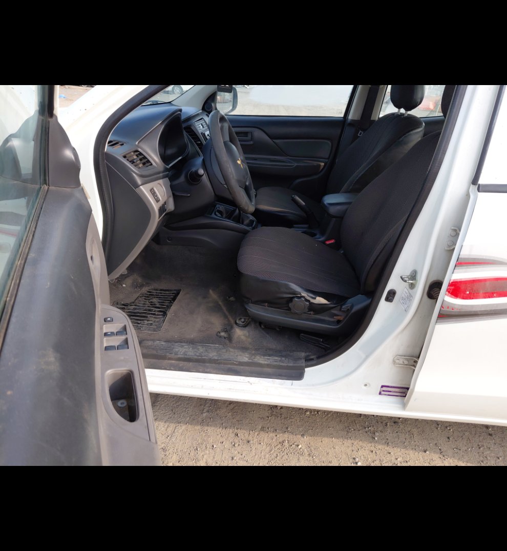 ميتسوبيشي L200  2018 image