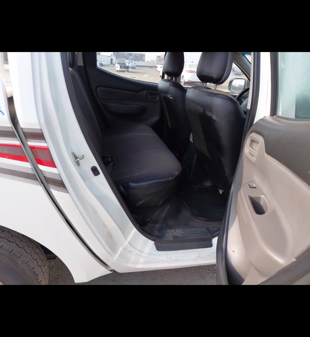 ميتسوبيشي L200  2018 image