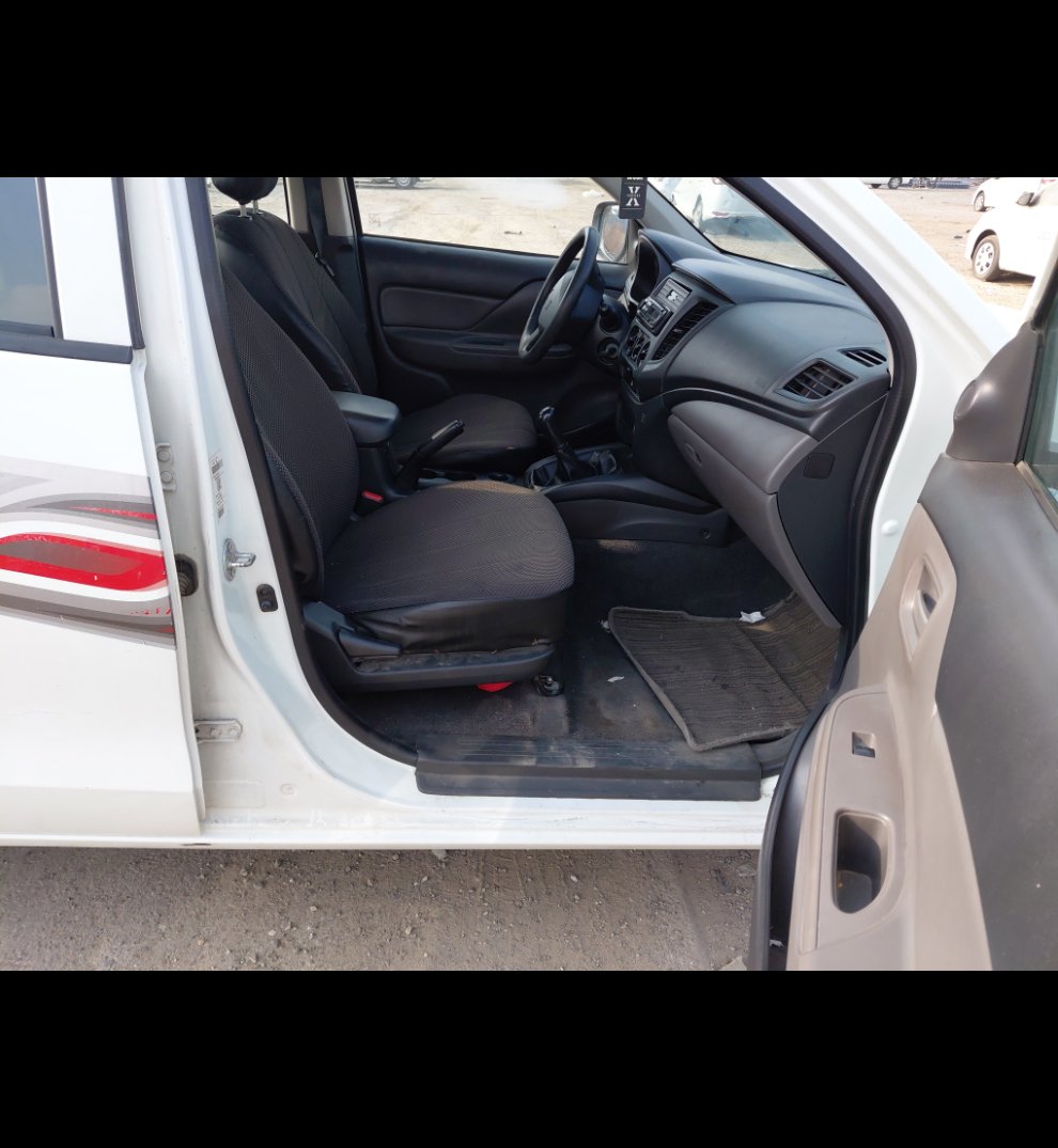 ميتسوبيشي L200  2018 image