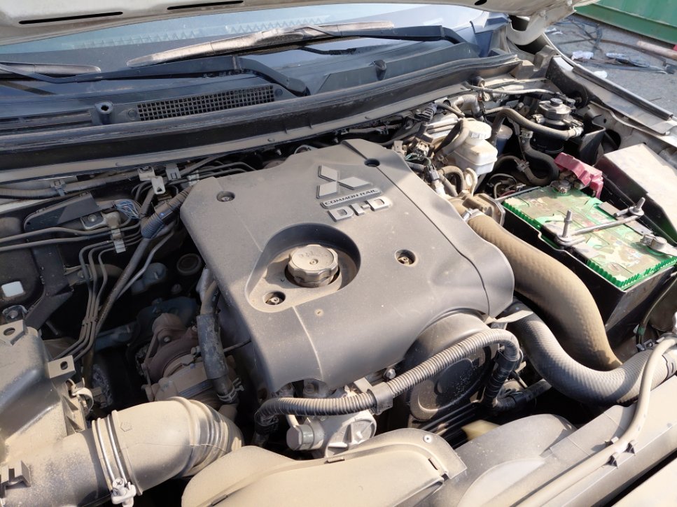 ميتسوبيشي L200  2020 image