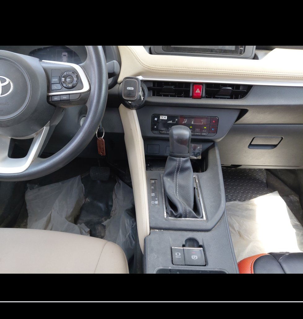 Toyota Yaris Y PLUS 2023 image