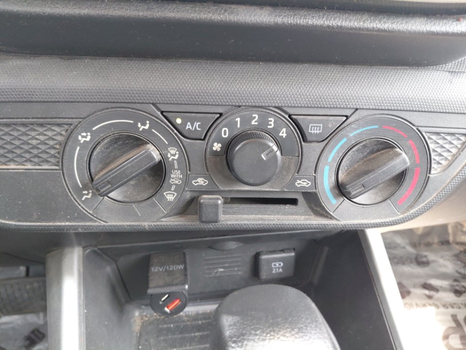 Toyota RAIZE XLE 2024 image