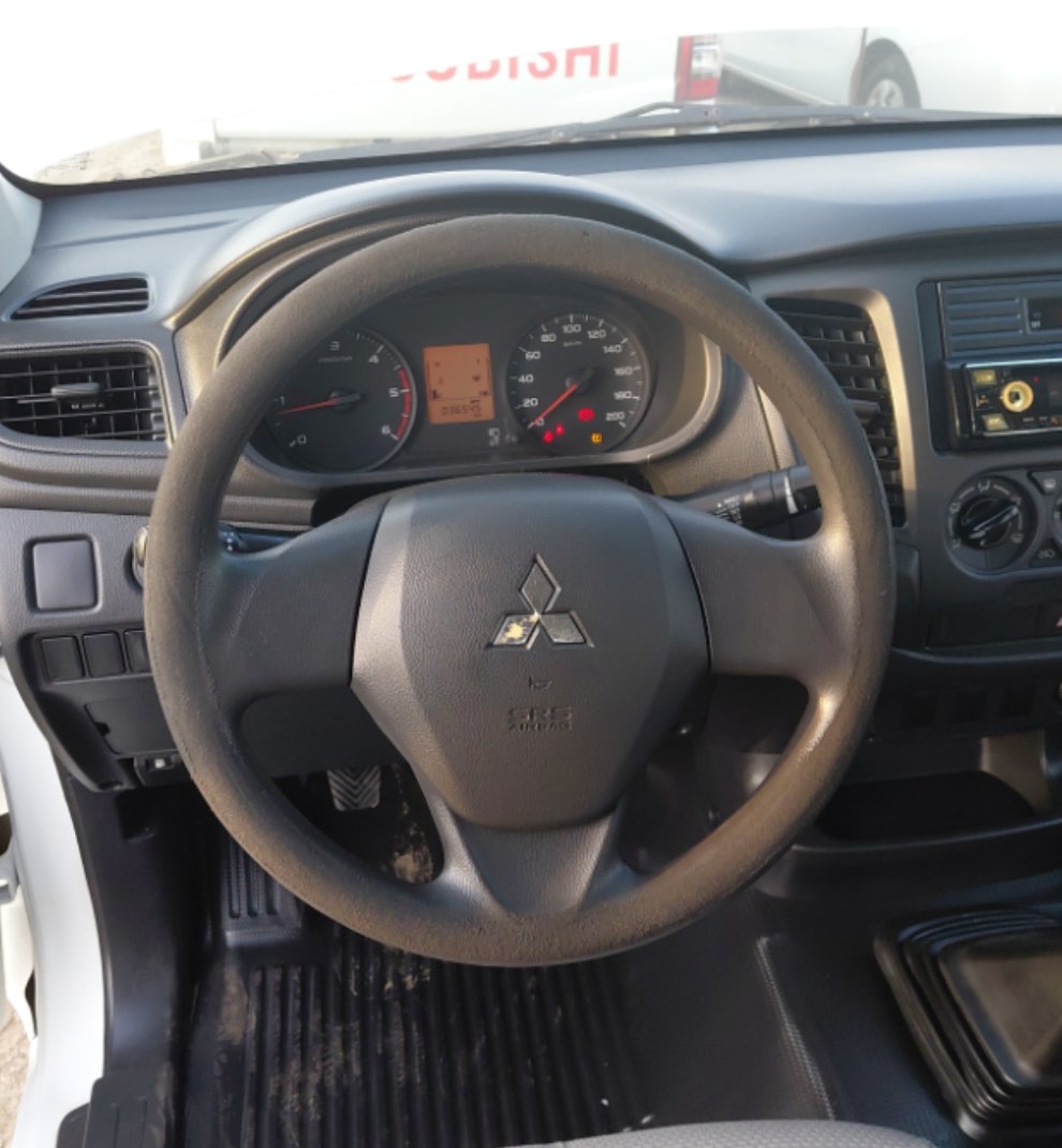 Mitsubishi L200  2020 image