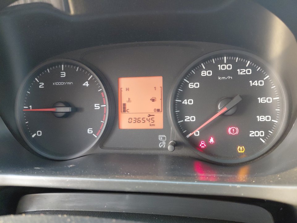 Mitsubishi L200  2020 image