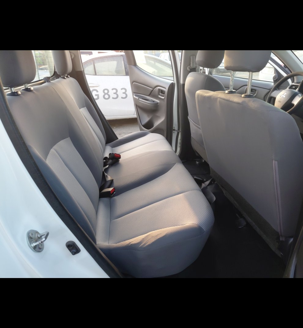 Mitsubishi L200  2020 image