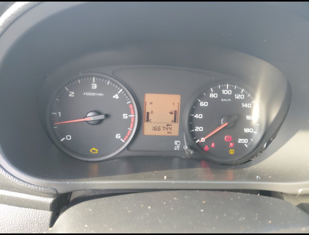 Mitsubishi L200  2020 image