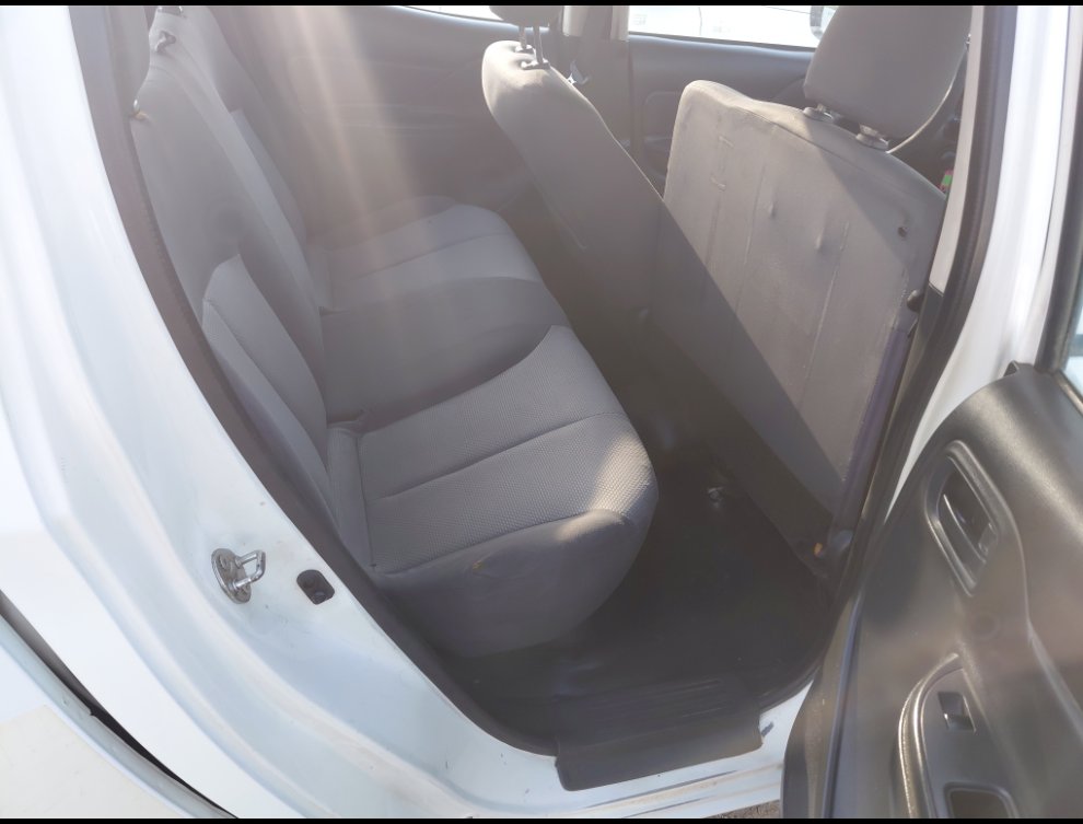 Mitsubishi L200  2020 image