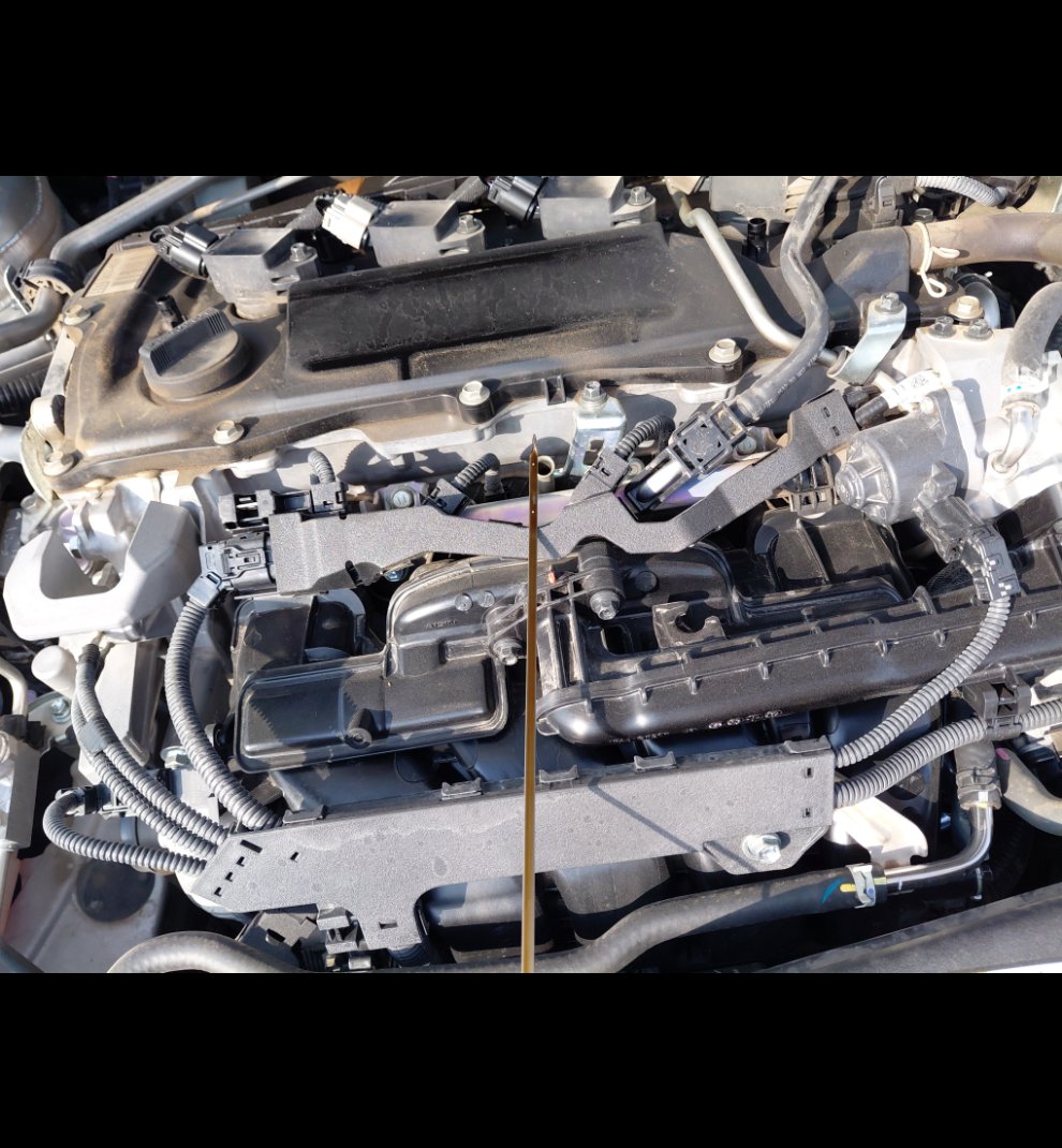 Toyota Camry GLE 2023 image