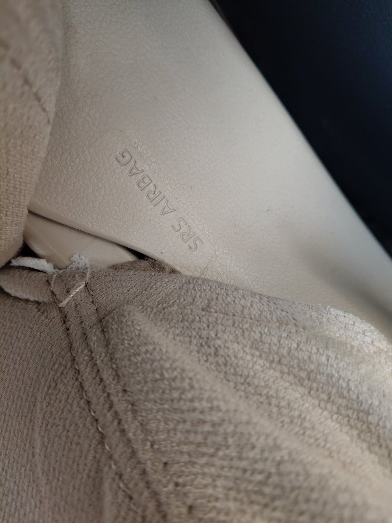 Toyota Camry GLE 2023 image