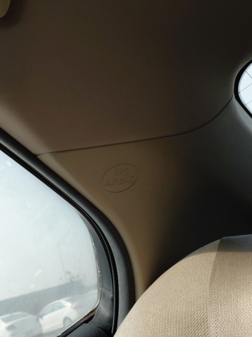 Toyota Camry GLE 2023 image