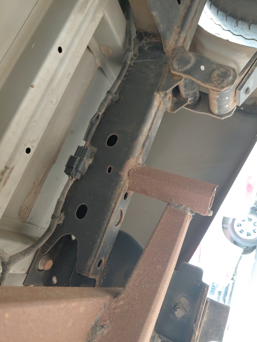 ميتسوبيشي L200  2017 image