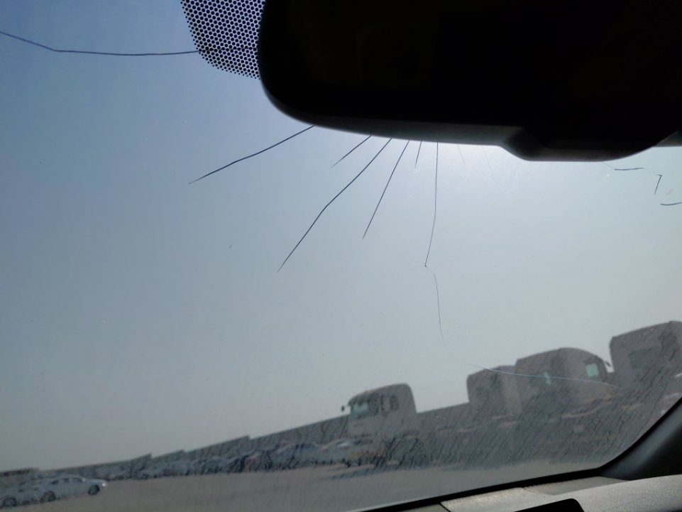 Toyota Camry GLE 2023 image