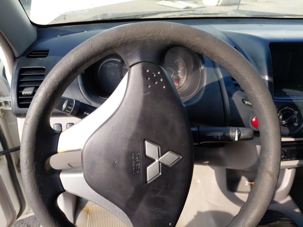 ميتسوبيشي L200  2015 image