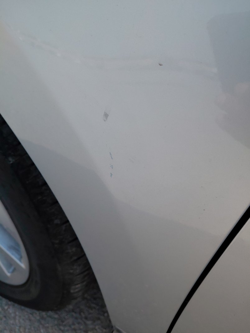 Toyota Camry GLE 2023 image