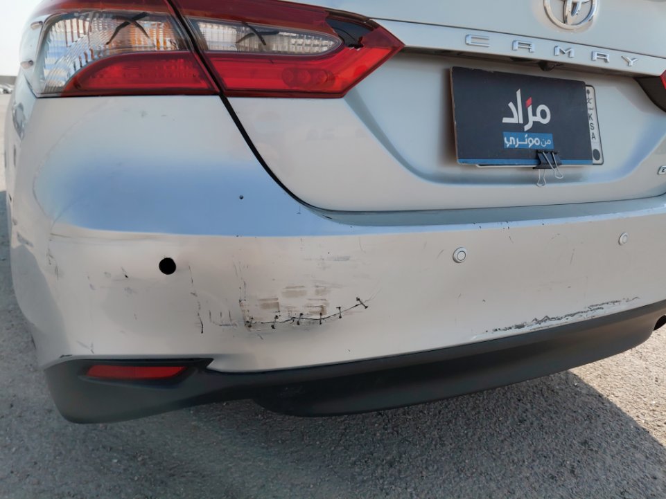 Toyota Camry GLE 2023 image