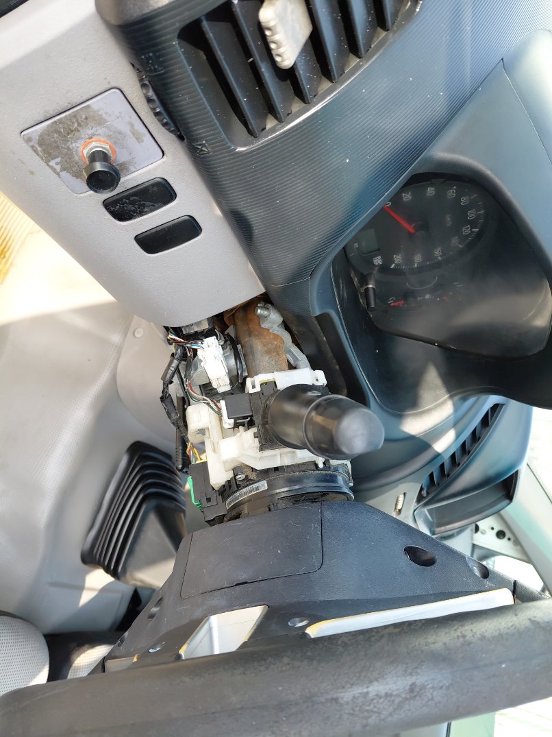 ميتسوبيشي L200  2015 image