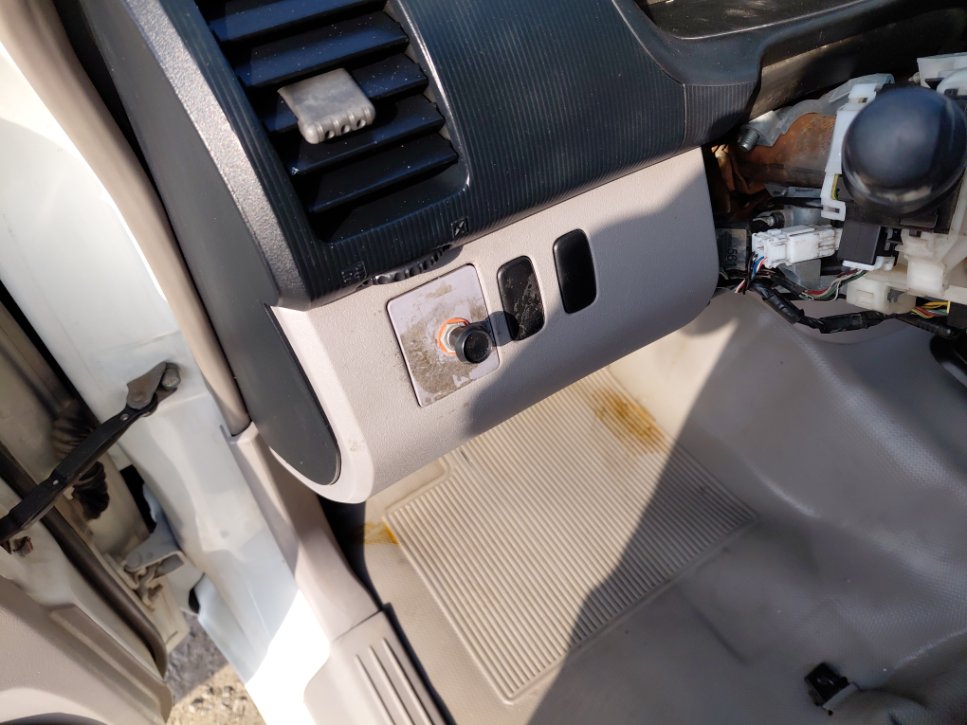 ميتسوبيشي L200  2015 image