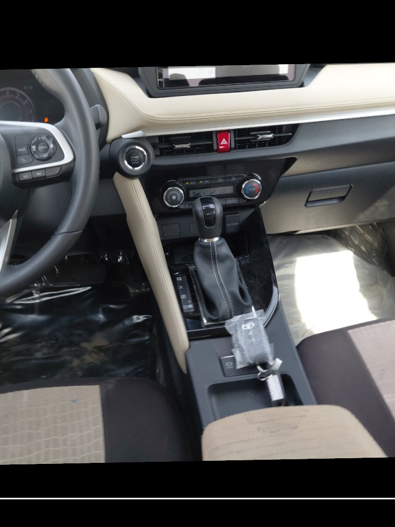 Toyota Yaris YX 2023 image