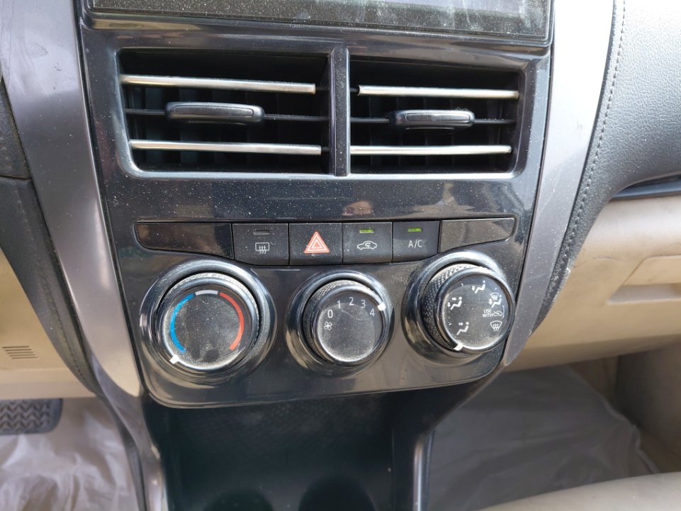 Toyota Yaris Y FLT  2022 image