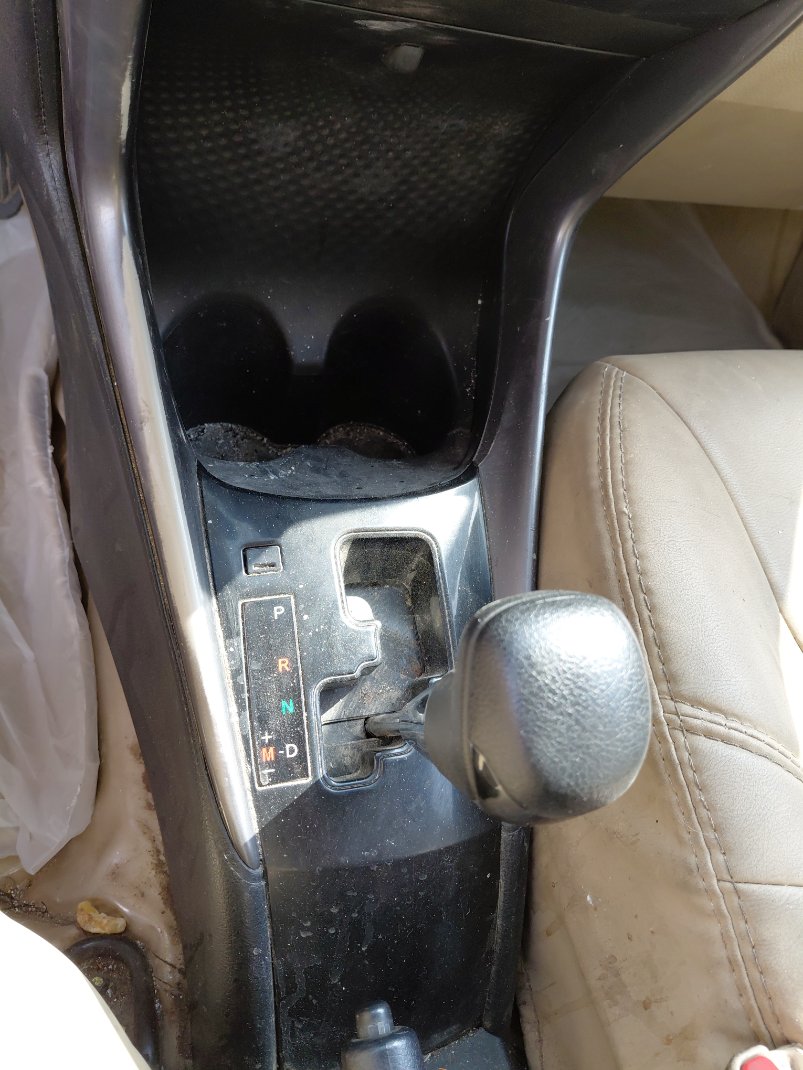 Toyota Yaris Y FLT  2022 image