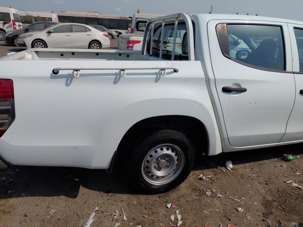 ميتسوبيشي L200  2020 image