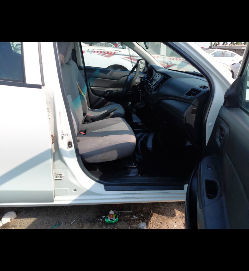 ميتسوبيشي L200  2020 image