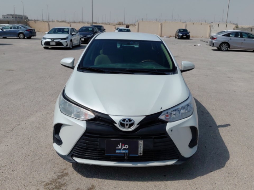 Toyota Yaris Y FLT  2022