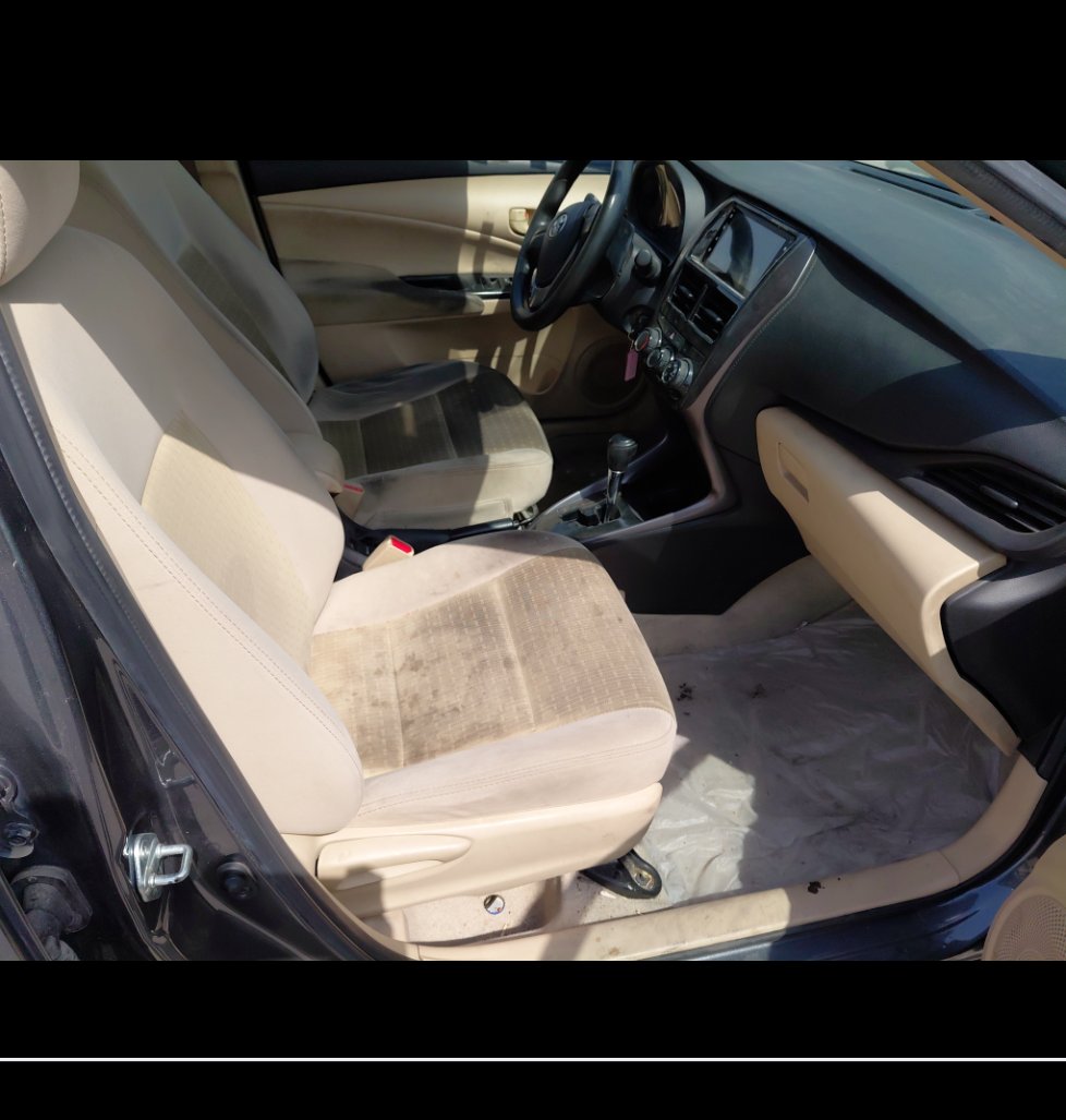 Toyota Yaris Y2 2022 image