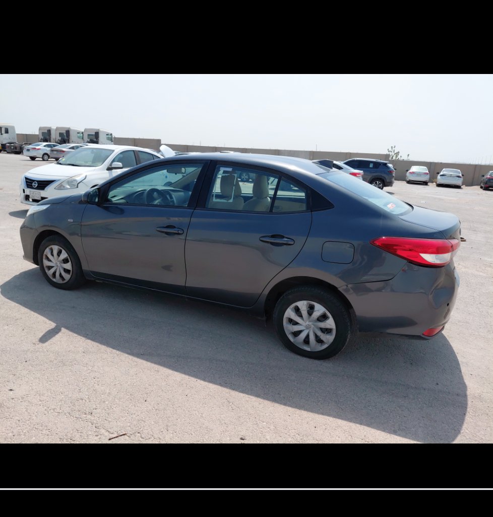 Toyota Yaris Y2 2022 image