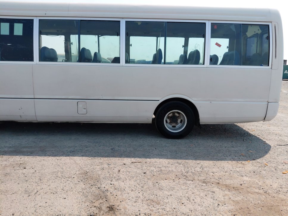 ميتسوبيشي روزا  2014 image