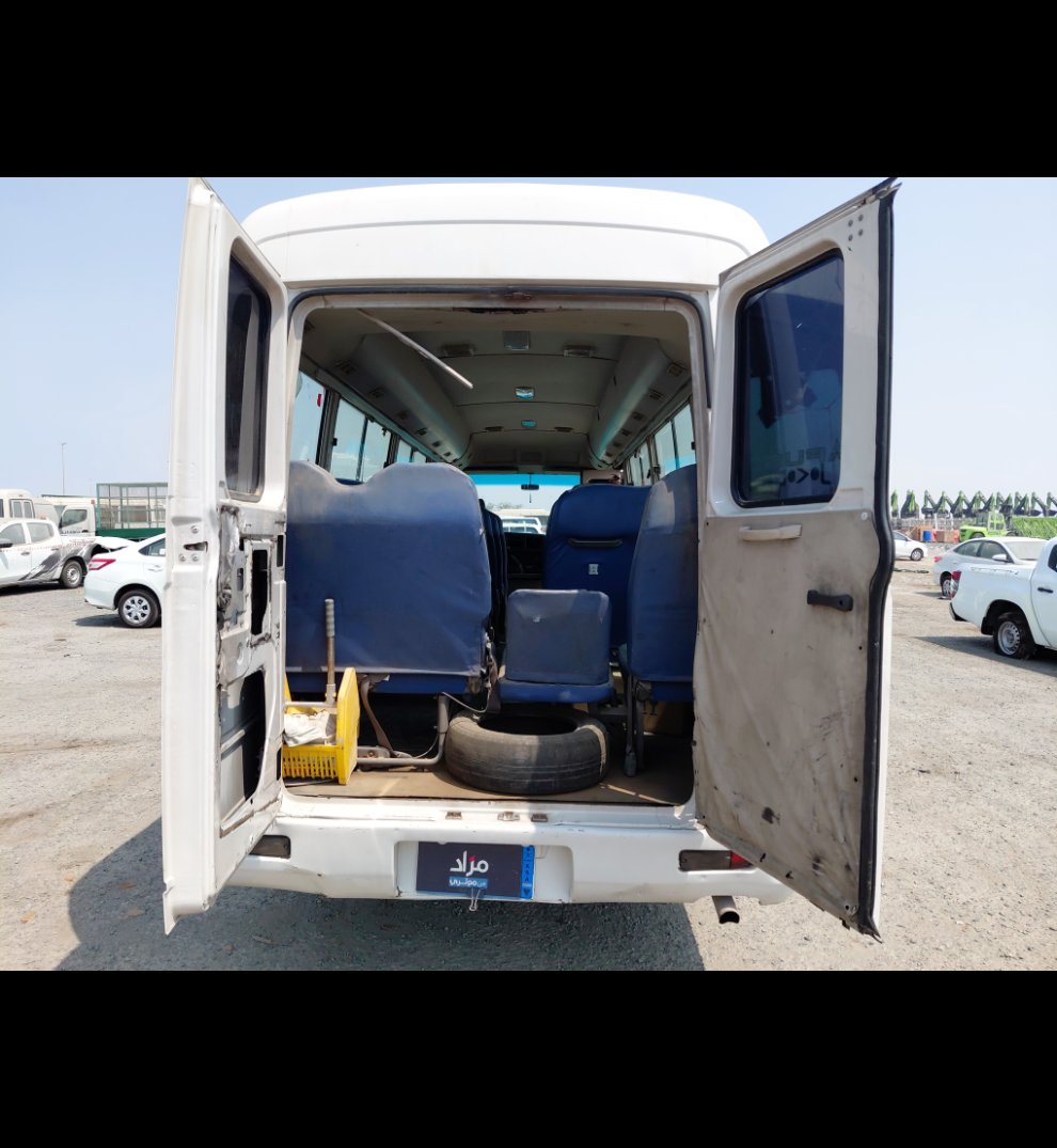 ميتسوبيشي روزا  2014 image