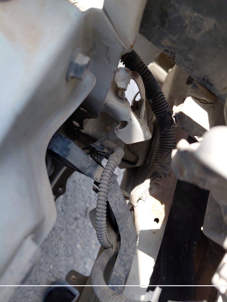 تويوتا يارس SD Y 2019 image