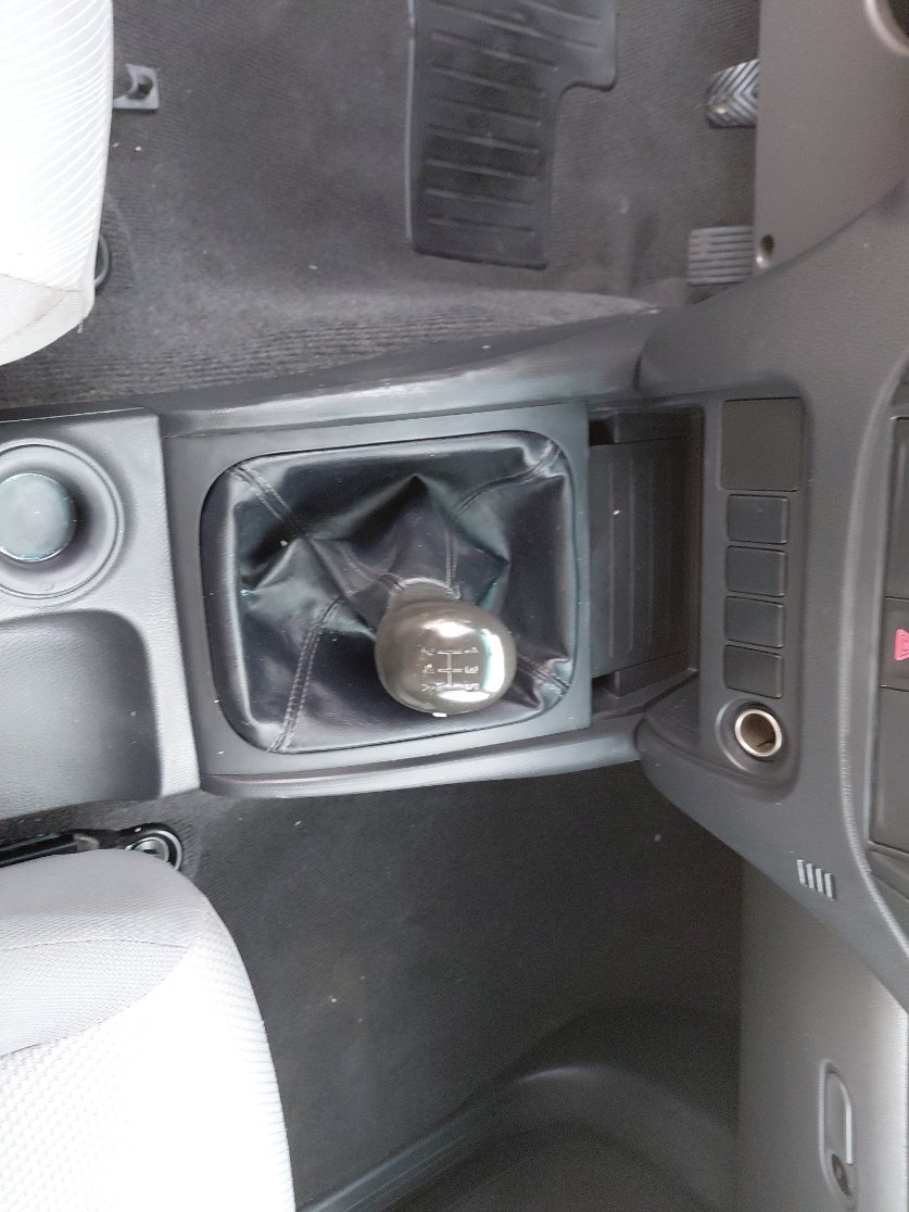 ميتسوبيشي L200  2017 image