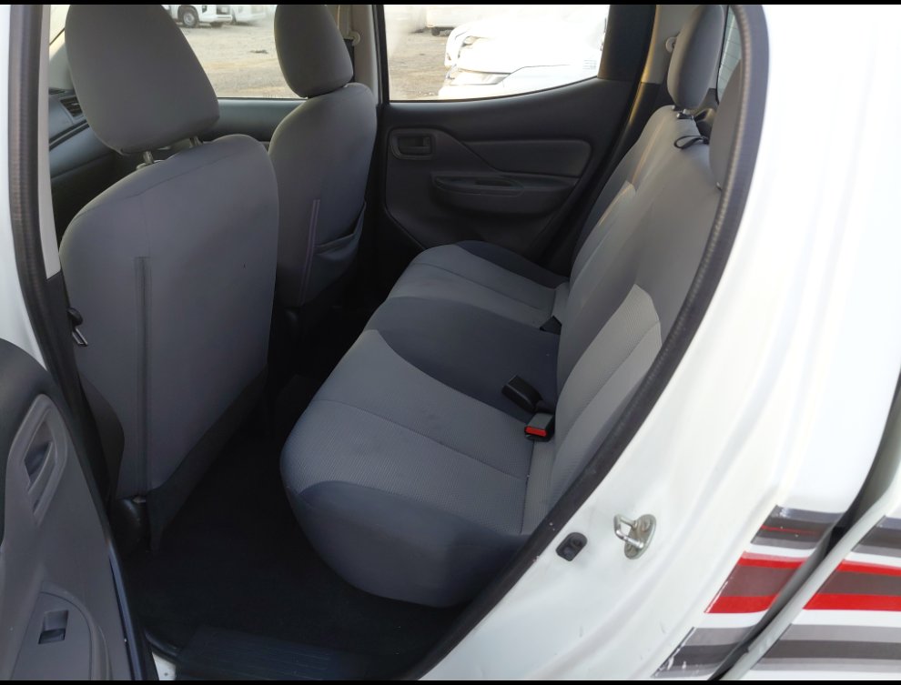 ميتسوبيشي L200  2017 image