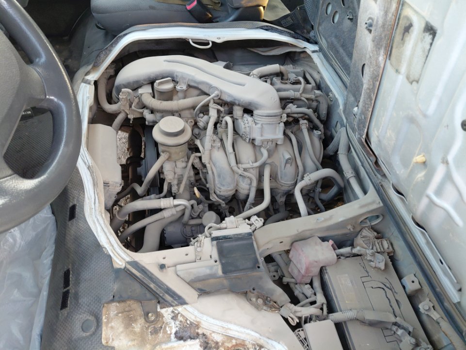 Toyota Hiace Bus  2017 image