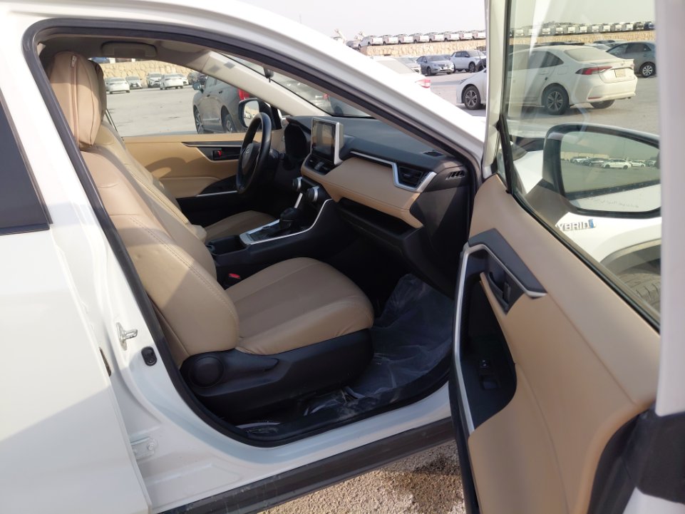 Toyota RAV4 LE HEV SPORT 2023 image