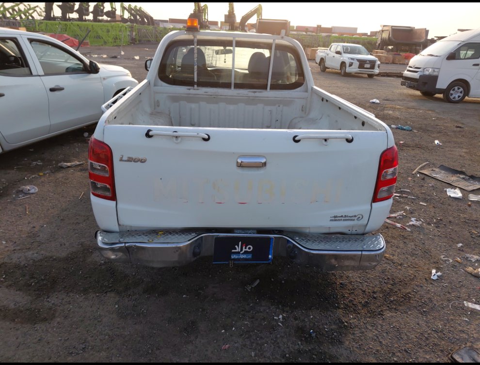 ميتسوبيشي L200  2017 image