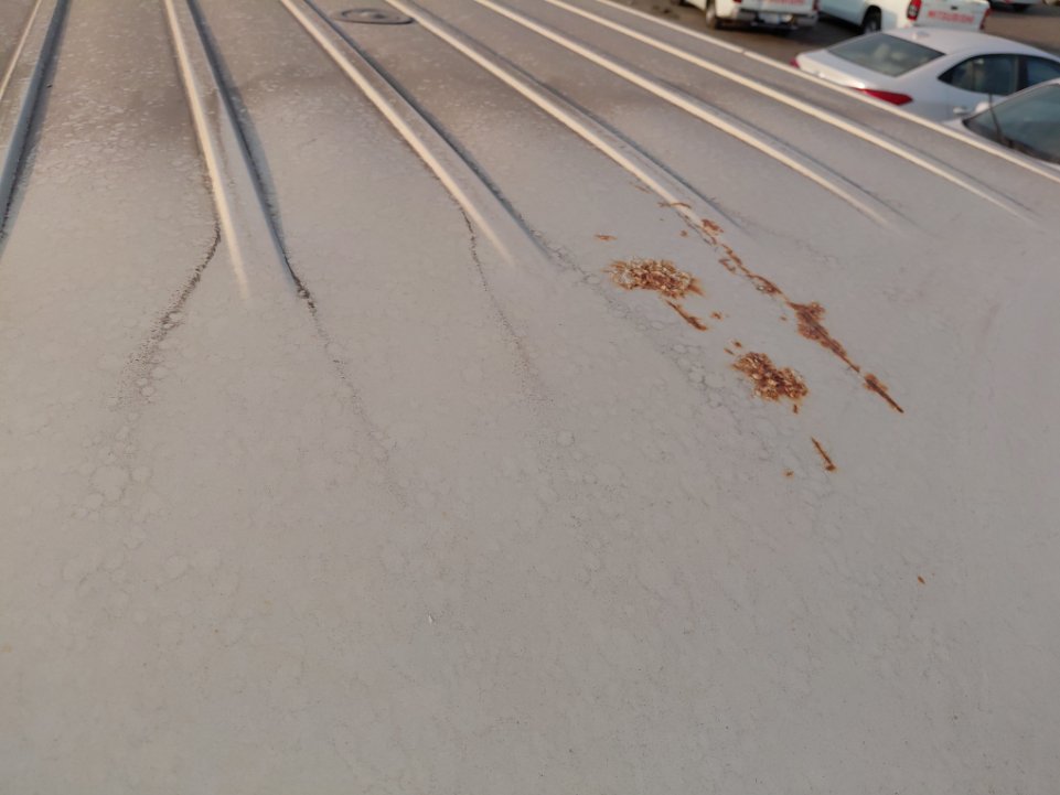 Toyota Hiace Bus  2017 image