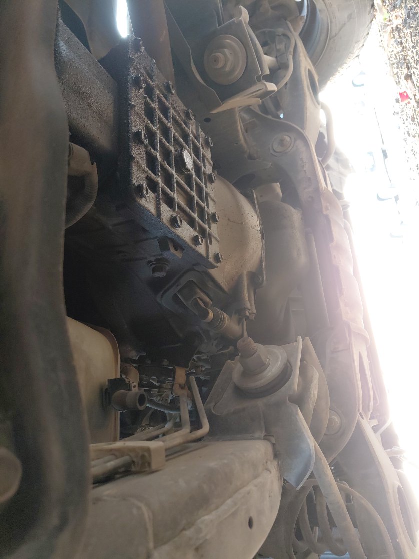 ميتسوبيشي L200  2017 image