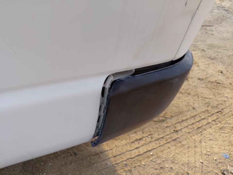 Toyota Hiace Bus  2017 image