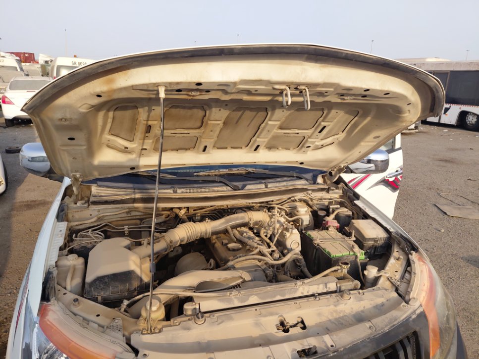 Mitsubishi L200  2017 image