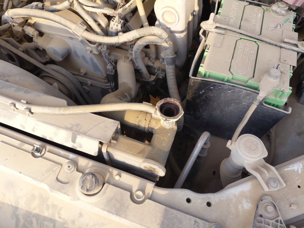 Mitsubishi L200  2017 image