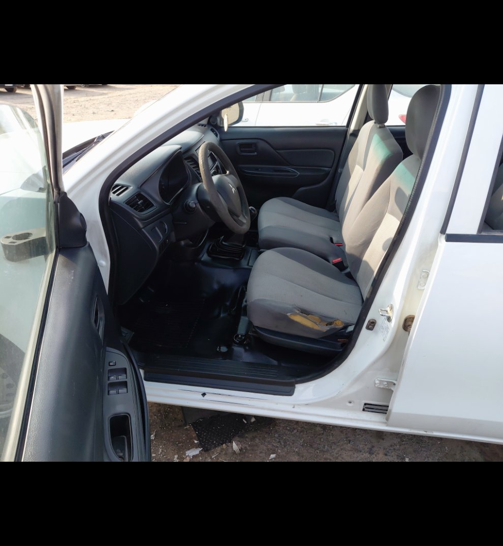 ميتسوبيشي L200  2020 image