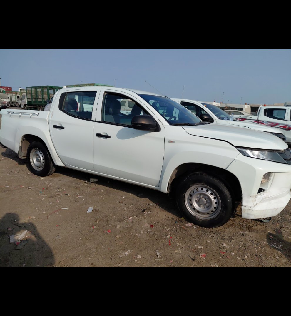 ميتسوبيشي L200  2020 image