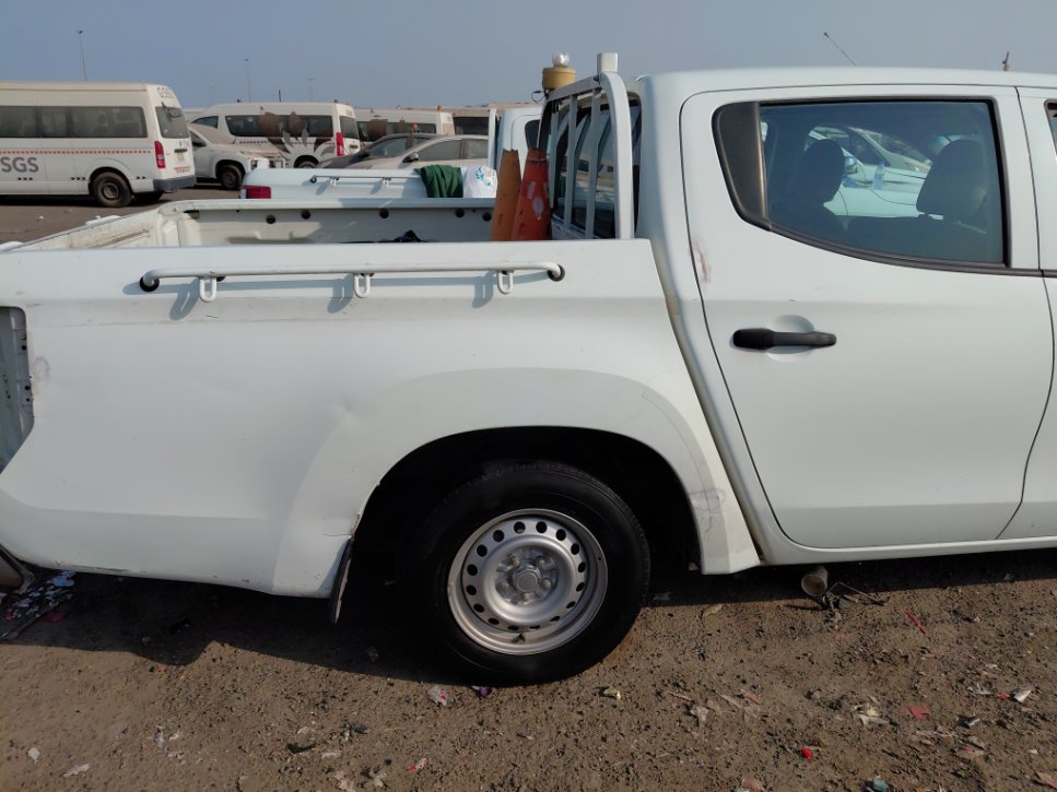 ميتسوبيشي L200  2020 image