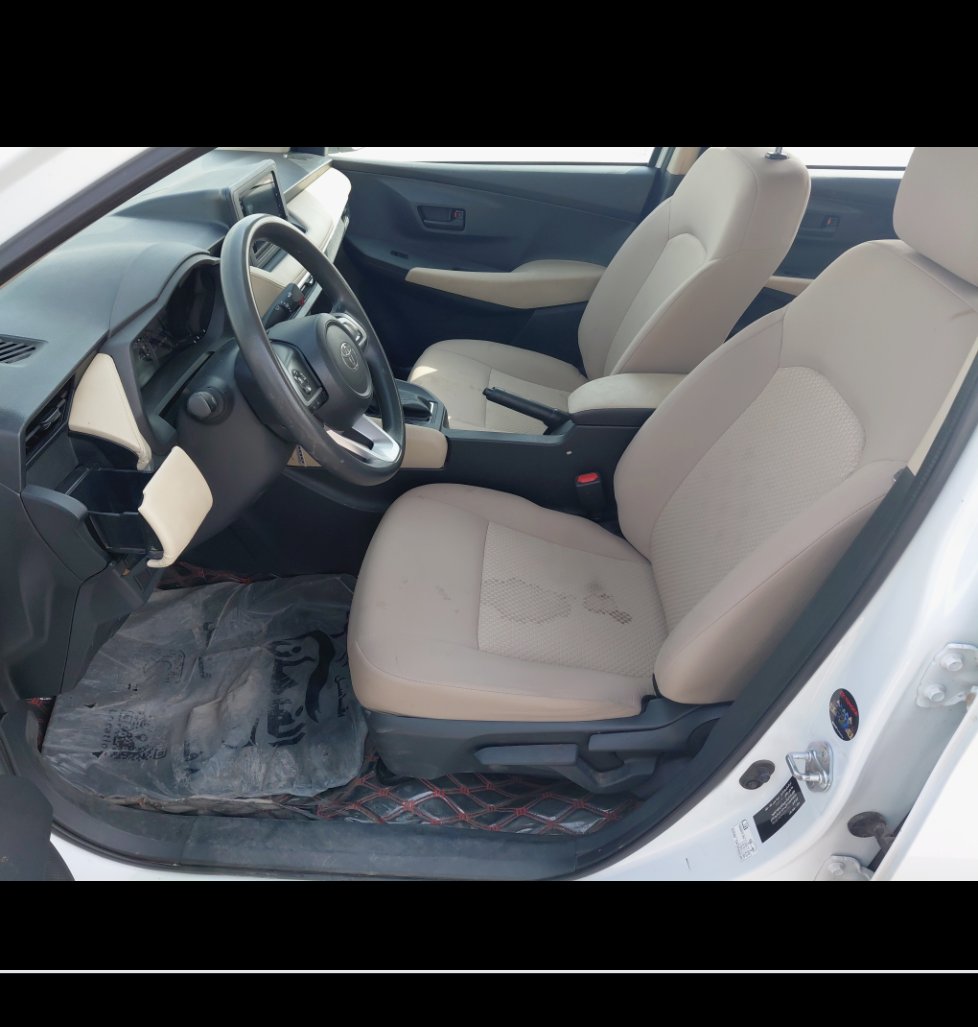 Toyota Yaris Y 2023 image